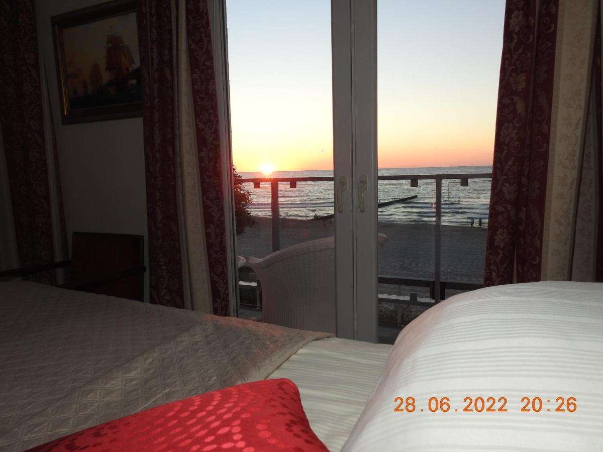 Baltyk Nad Morzem-Przy Plazy Bed and Breakfast Niechorze Buitenkant foto